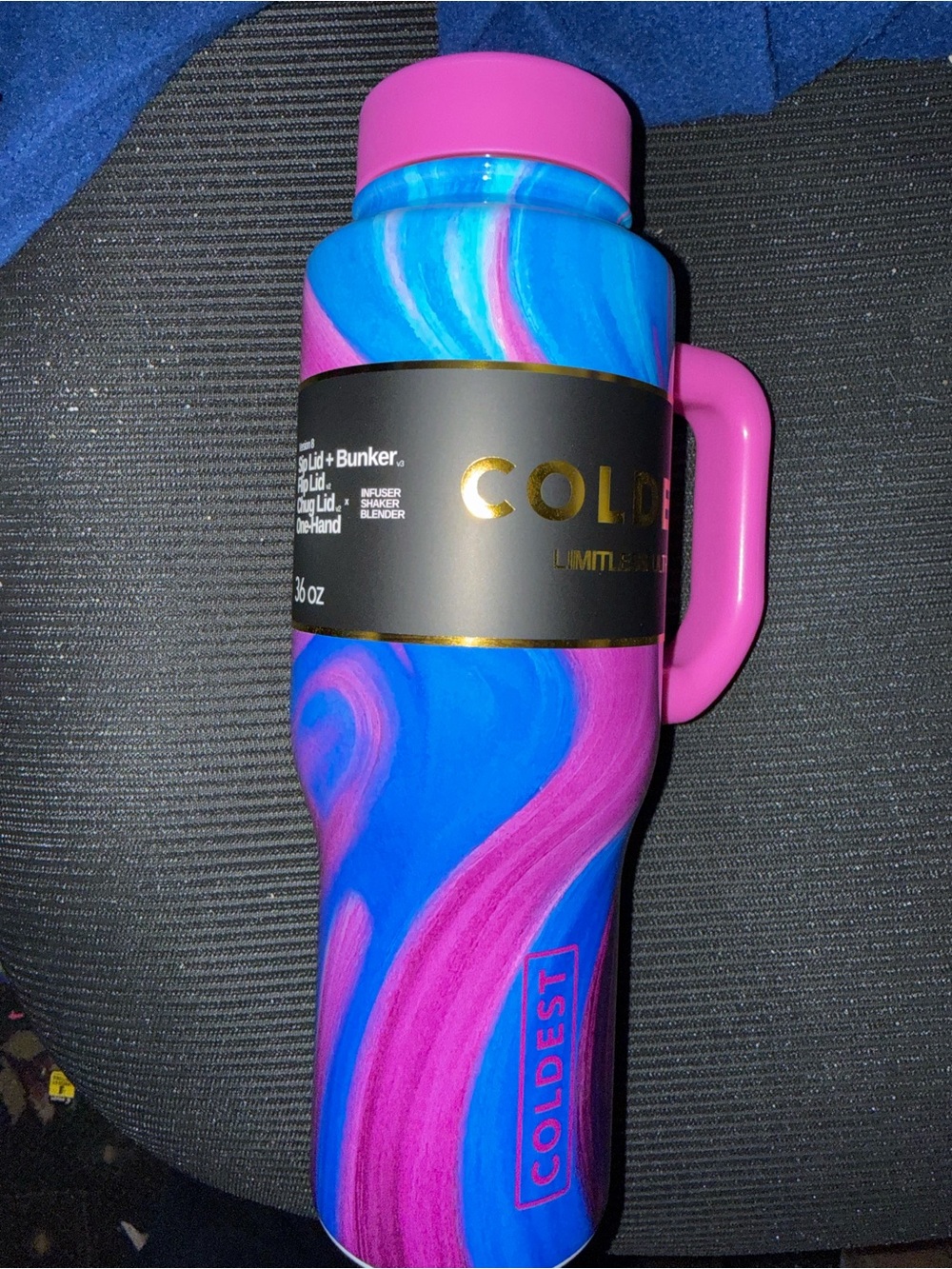 Coldest limitless water bottle
Aura Farming. 36 oz
Limited Edition Sold Out